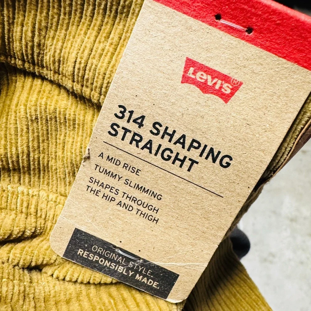 Levi's 314 Shaping Straight‎ Corduroy Pants Tan Size 32x30 NWT Mid Rise Men's